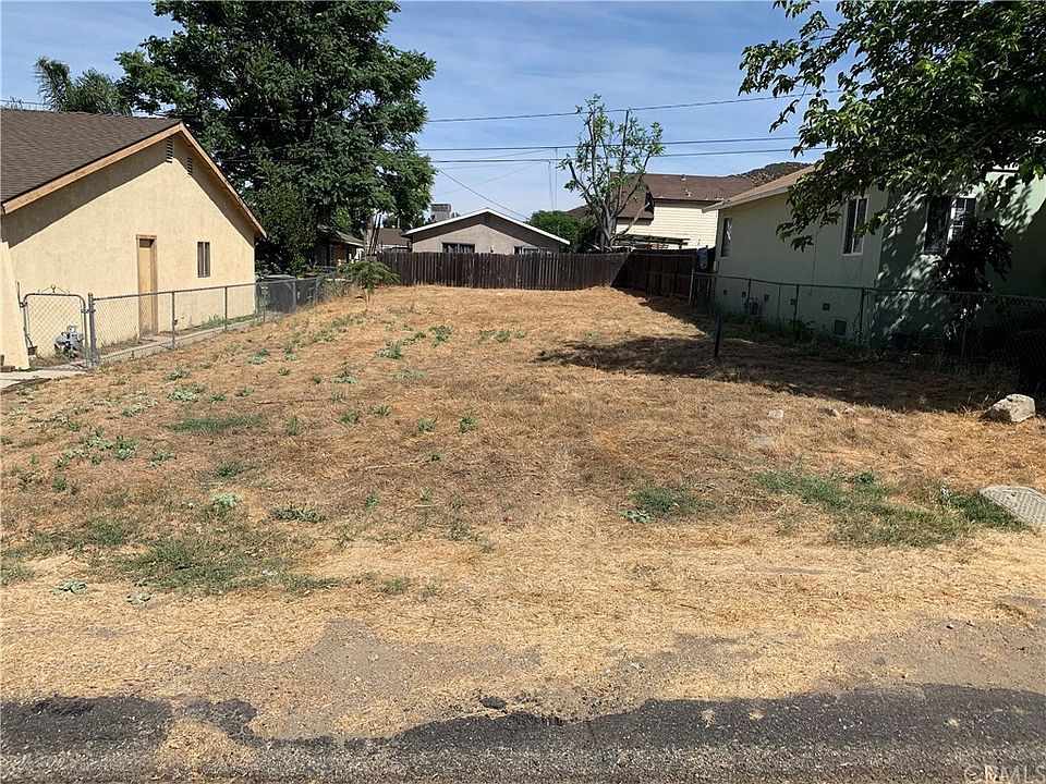 1st image of 0 Walls St