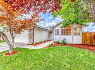 5317 N Candlestick Ave, Boise, ID 83713