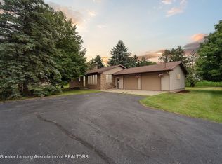 980 W Buchanan Rd, Ithaca, MI 48847