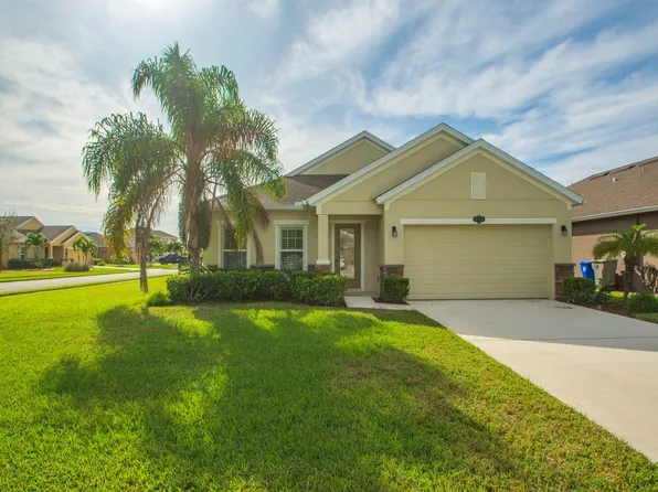 8120 Westfield Cir, Vero Beach, FL 32966