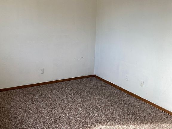 2nd image of 1724 E Milwaukee Ave #Np08