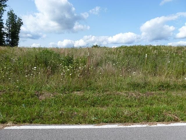 2nd image of Pearl Hinds Rd