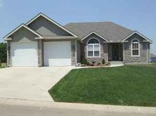 16740 Ruby Way, Basehor, KS 66007