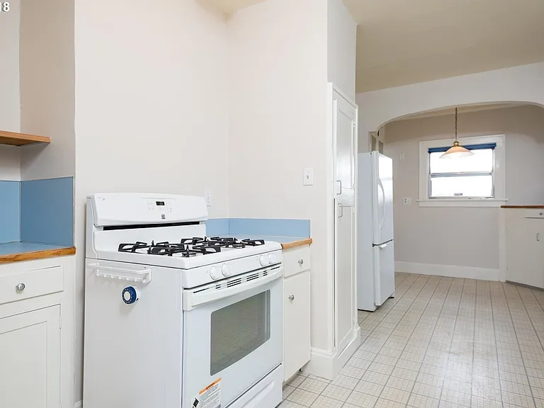 5134 NE Multnomah St — Photo 6