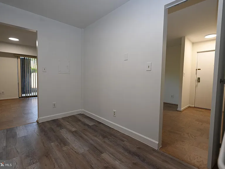 4404 Island Pl #104 — Photo 6