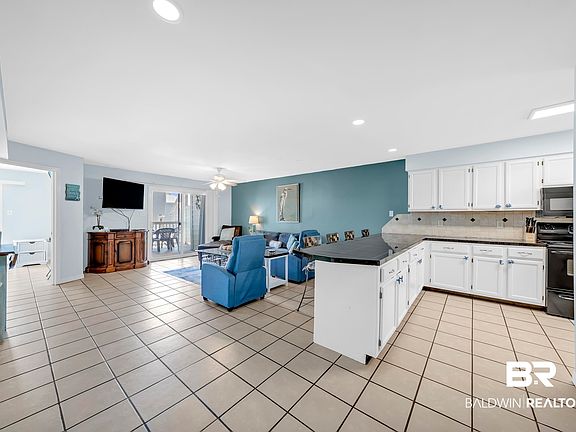 5th image of 1772 W Beach Blvd #106