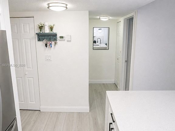 4th image of 14311 N Kendall Dr #206A