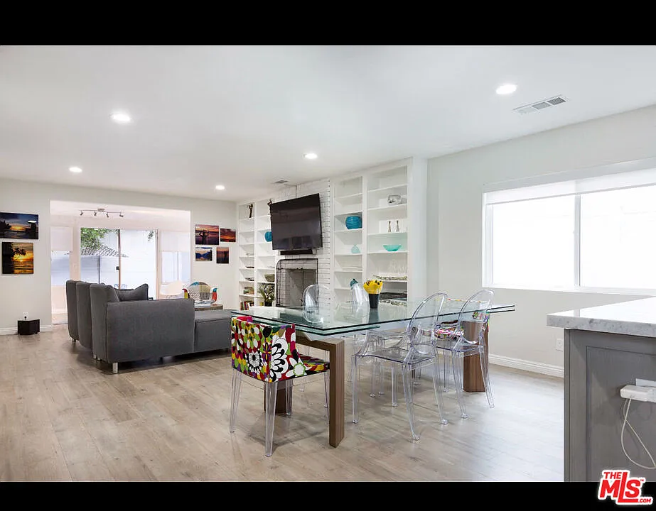 4 bed, 3.0 bath, 2078 sqft, $7,100 — Photo 4