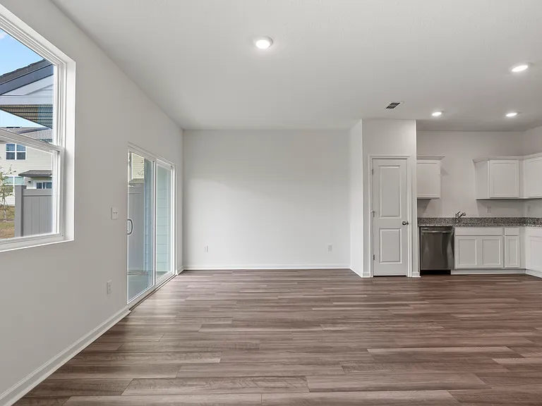 6191 Calle Ochoa St #6191 — Photo 4