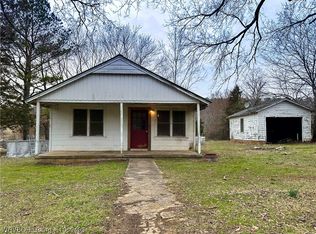 12605 N Highway 59, Cedarville, AR 72932