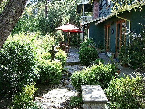 2nd image of 464 Vista Robles Dr