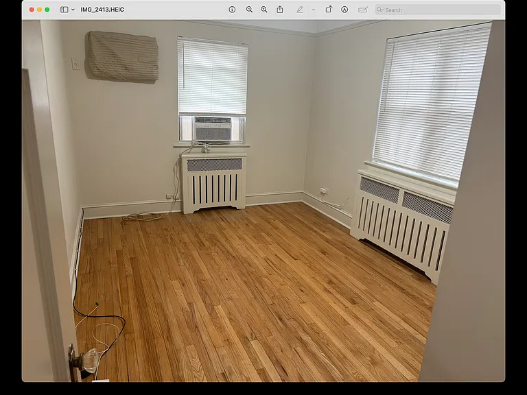 1870 Hering Ave #3 — Photo 10