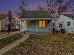 20035 Ashton Ave, Detroit, MI 48219