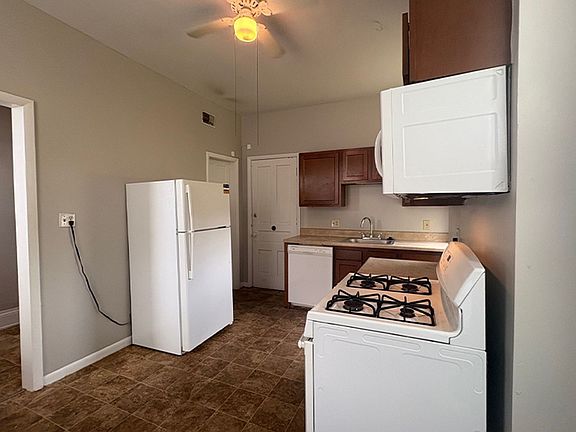 3rd image of 3241 Jefferson Ave #3243-08