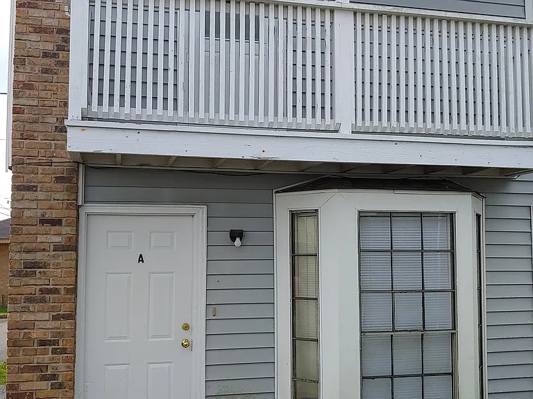 120 Oak Ridge Ave #A — Photo 10