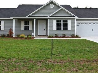 112 Woodbury Farm Rd, Jacksonville, NC 28540