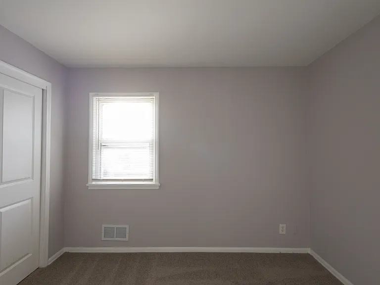 3451 Logan Ave N — Photo 7