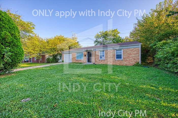 3 bed, 1.0 bath, 900 sqft, $1,500 — Photo 2