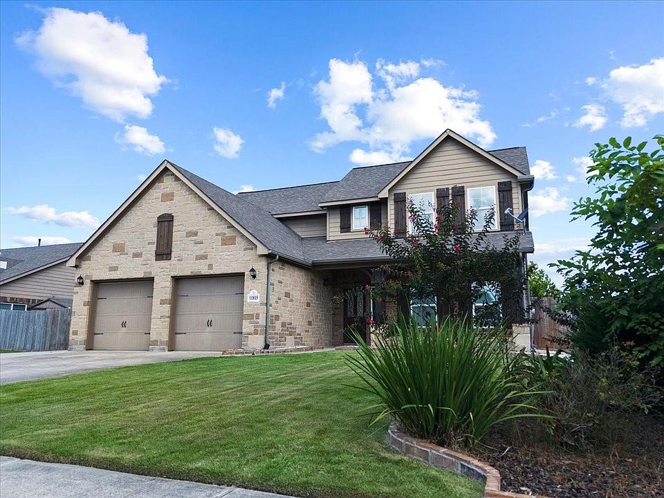 1st image of 11815 Eagle Ridge Dr