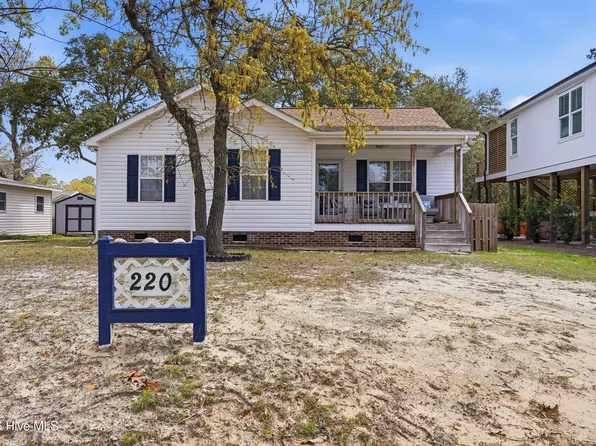 220 NE 55th Street, Oak Island, NC 28465