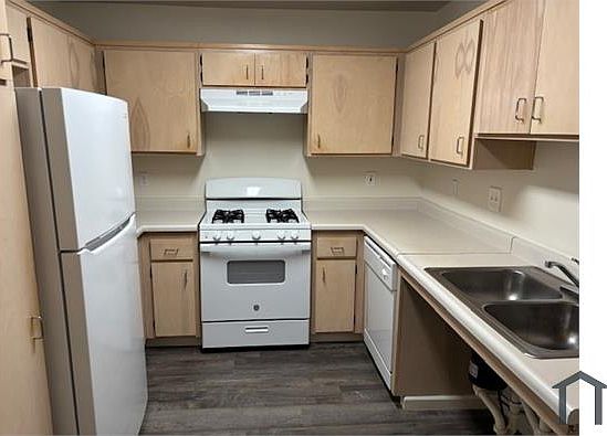 2nd image of 130 S 5th St #209