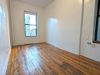Rented by Manhattan Spaces