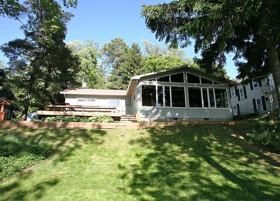 1st image of 7193 Iona St