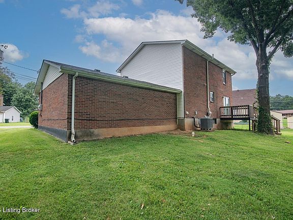 4th image of 102 Kristen Ct