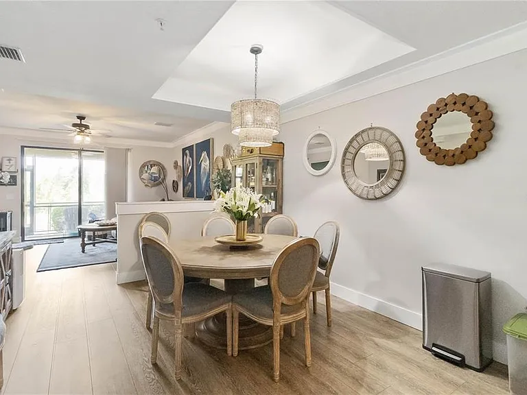 7242 Hamilton Rd — Photo 4