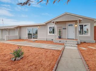 1672 Goodwin St, Seaside, CA 93955