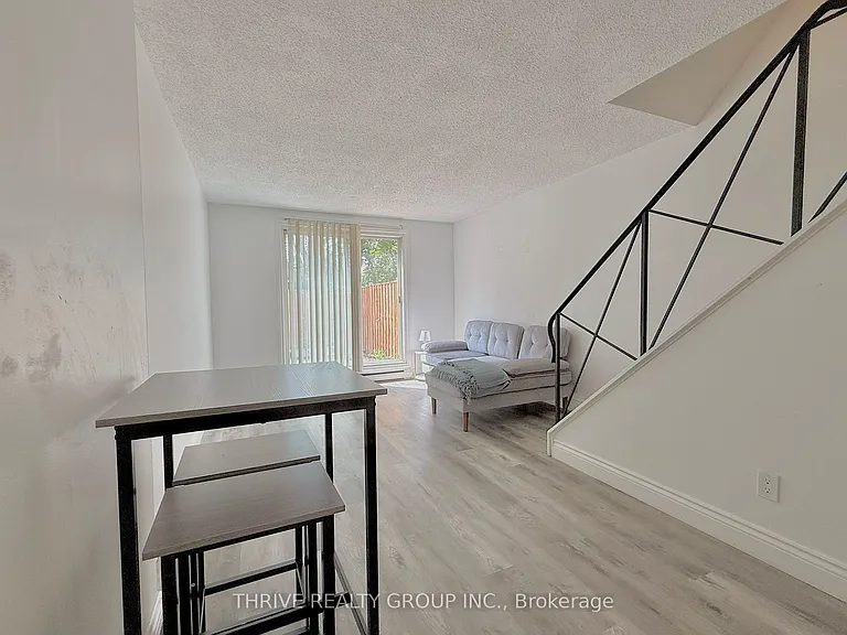 1919 Trafalgar St #49 — Photo 7