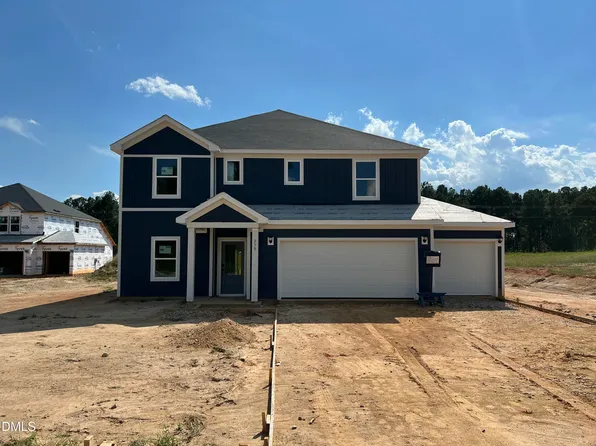 238 Barrow Meadows Dr, Zebulon, NC 27597