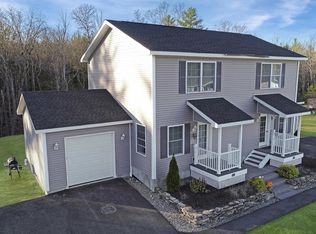 15 Margarets Way #B, Ossipee, NH 03864