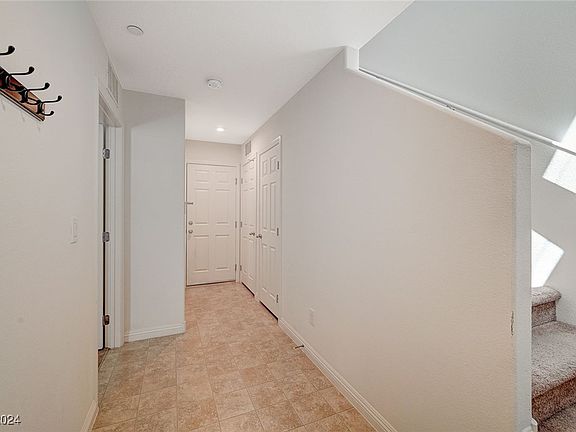 4th image of 4574 Limekin Cir #18