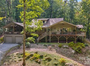 121 Red Oak Ln, Brevard, NC 28712
