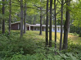 2923 Hillcrest Dr, West Branch, MI 48661