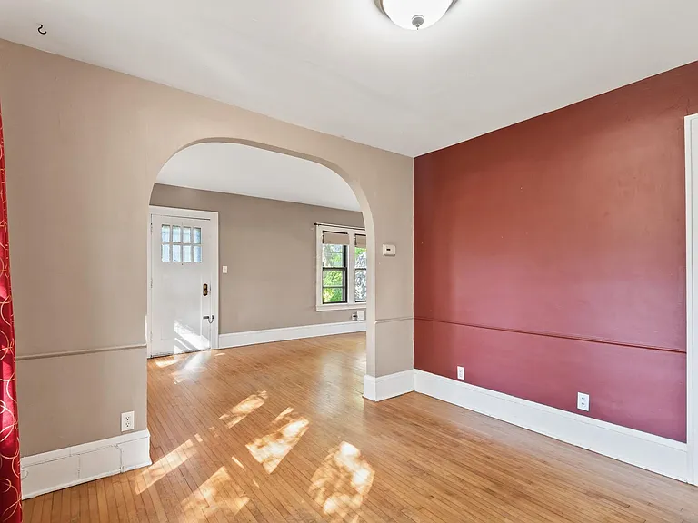 5319 Minnehaha Ave — Photo 6
