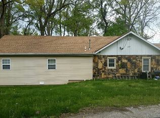 247 Cherry St, Fordland, MO 65652