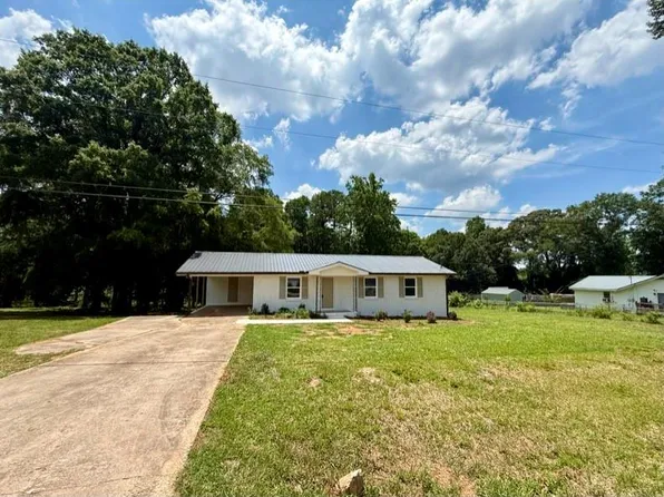 407 Church St, Pendergrass, GA 30567