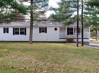 585 Allen Dr, Nekoosa, WI 54457