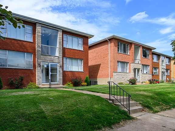 3rd image of 3820 Tamm Ave #2B-2Ba