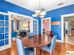 206 E Huisache Ave, San Antonio, TX 78212
