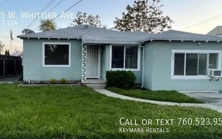555 W Whittier Ave — Photo 4