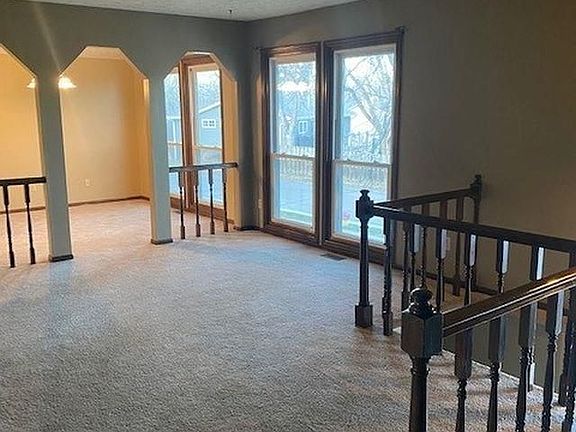 3rd image of 13056 Brookside Dr