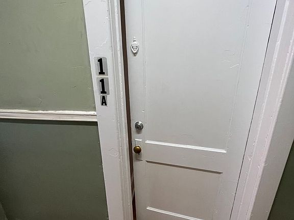 2nd image of 410 W Ormsby Ave #11A