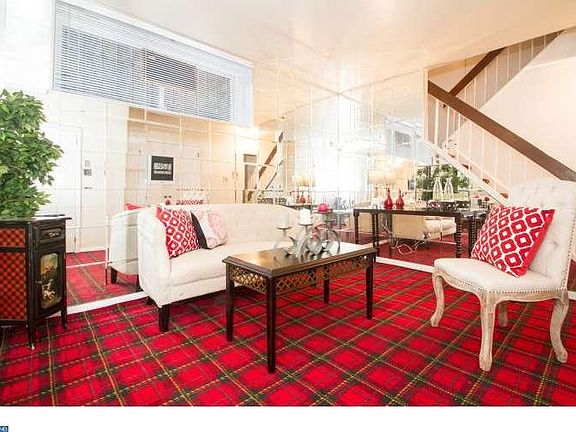4th image of 129 Catharine St #3