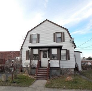 1023 Bowles St, New Bedford, MA, 02745