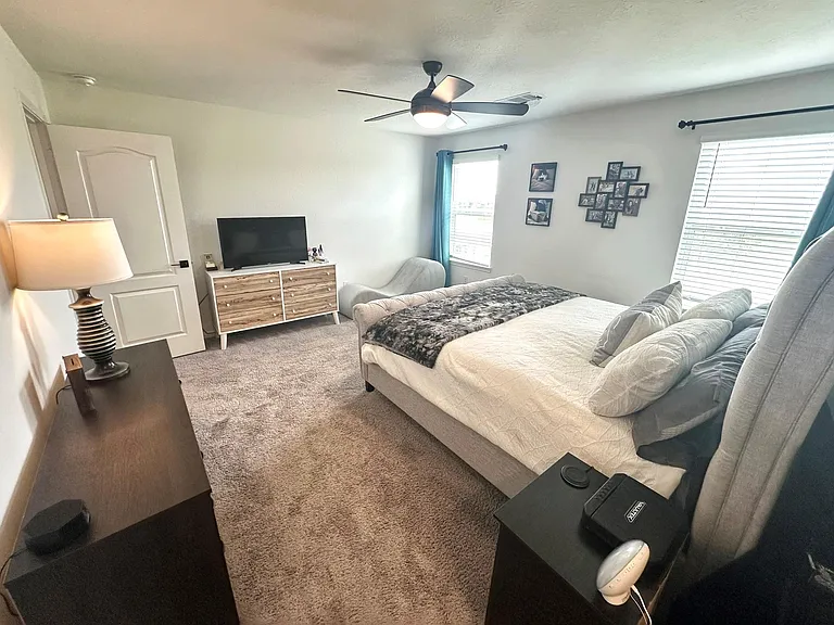5027 Hickory Deer Ln — Photo 10