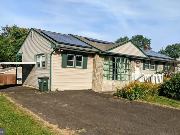 55 Lillian St, Feasterville, PA 19053