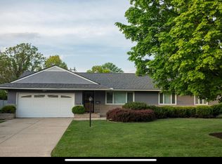 2352 Beverly Pl, Columbus, OH 43209